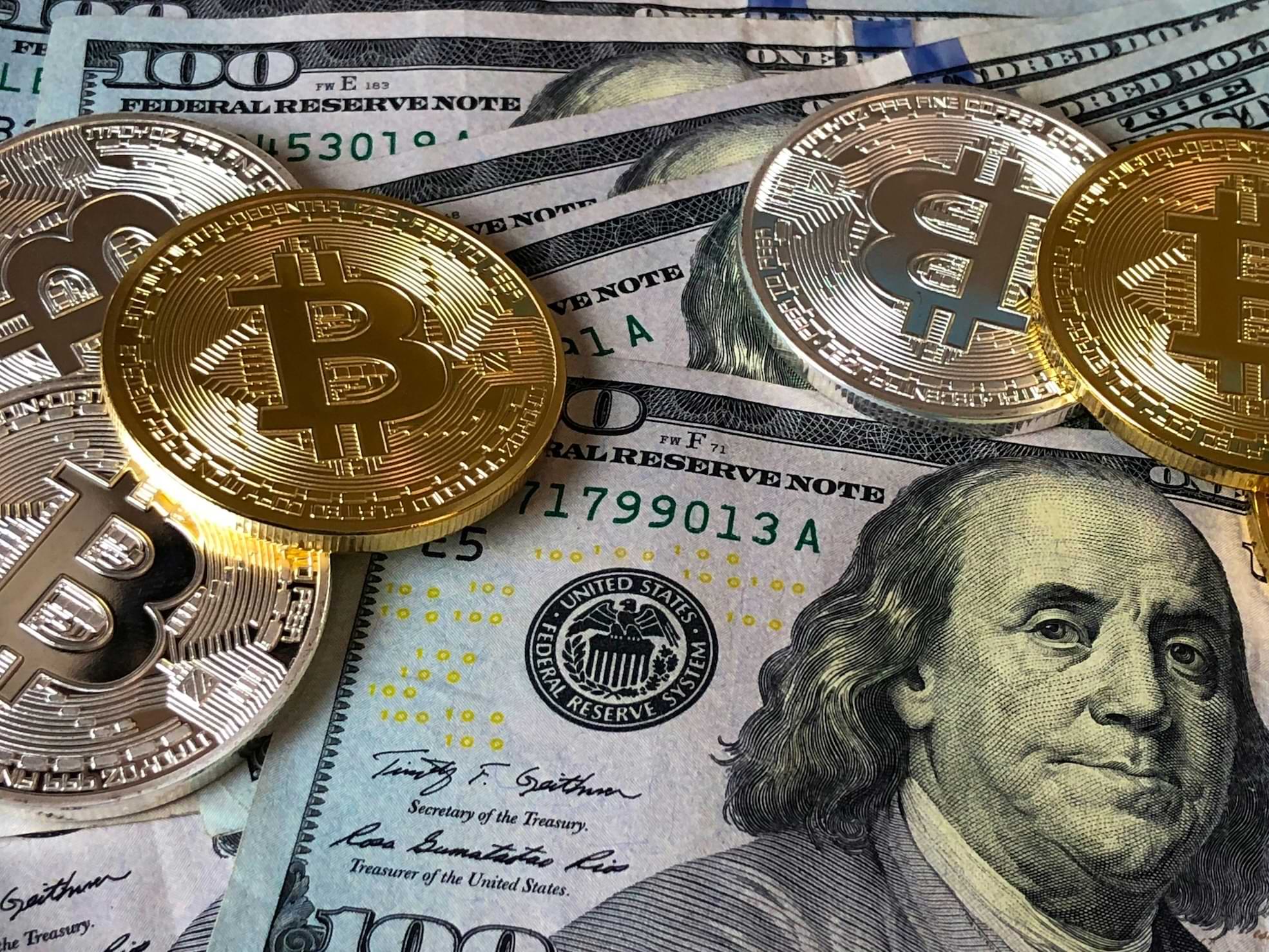 Blockchain and Its Growing Role in Secure Online Gambling Bitcoins and dollars mixed