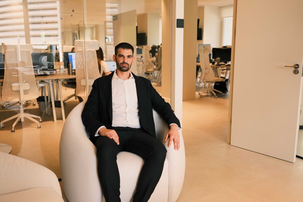 Joaquín Gago, CEO of Betandeal, seated in an open-plan office representing leadership in iGaming affiliates